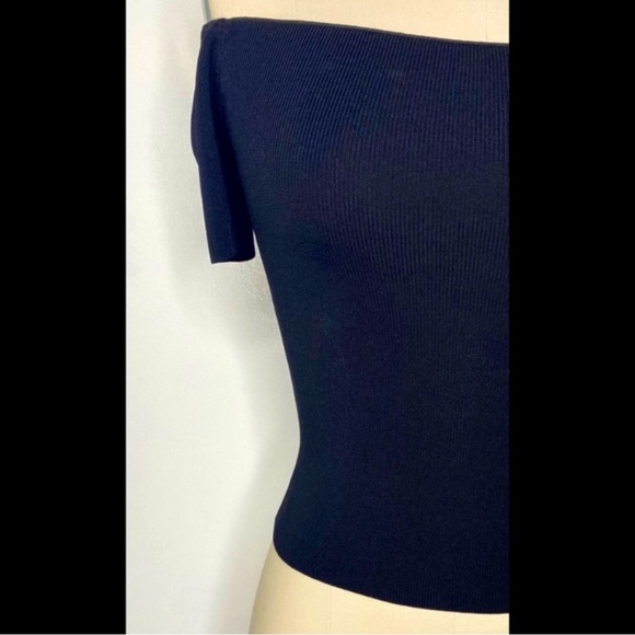 Scripted Black Off-Shoulder Rib Knit Top - Picture 3 of 4